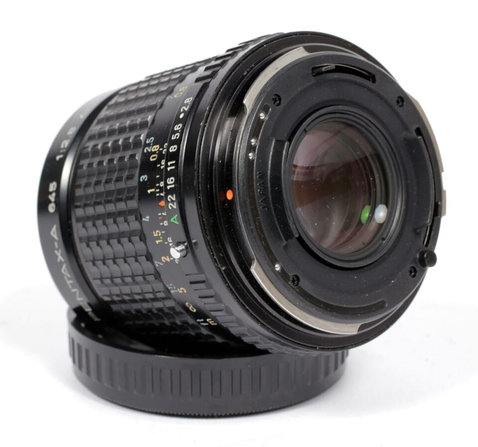 SMC Pentax A 645 45mm F2.8 wide angle lens #9425